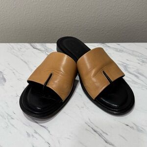 Tod’s Tan and Black Slide Sandals